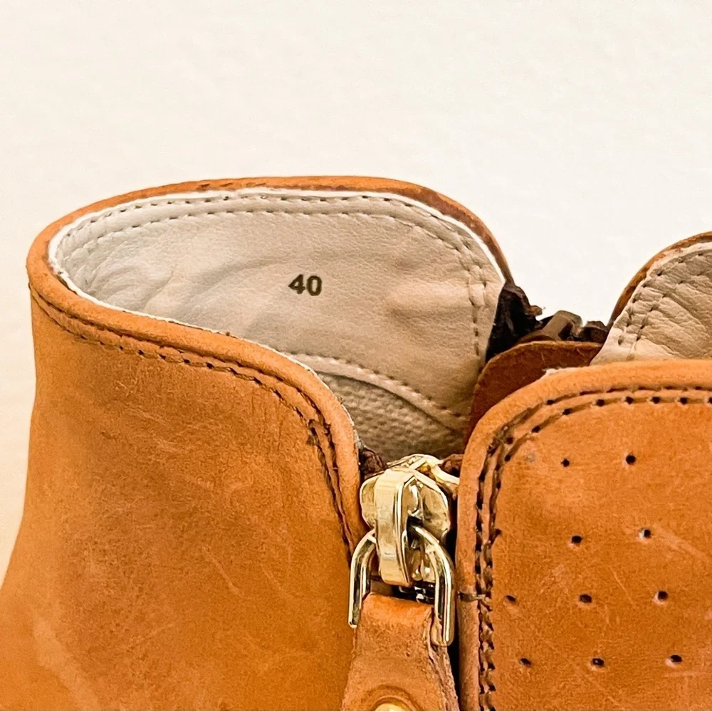 Roolee camel color